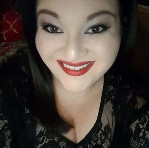 Meet your Posher, Bailee